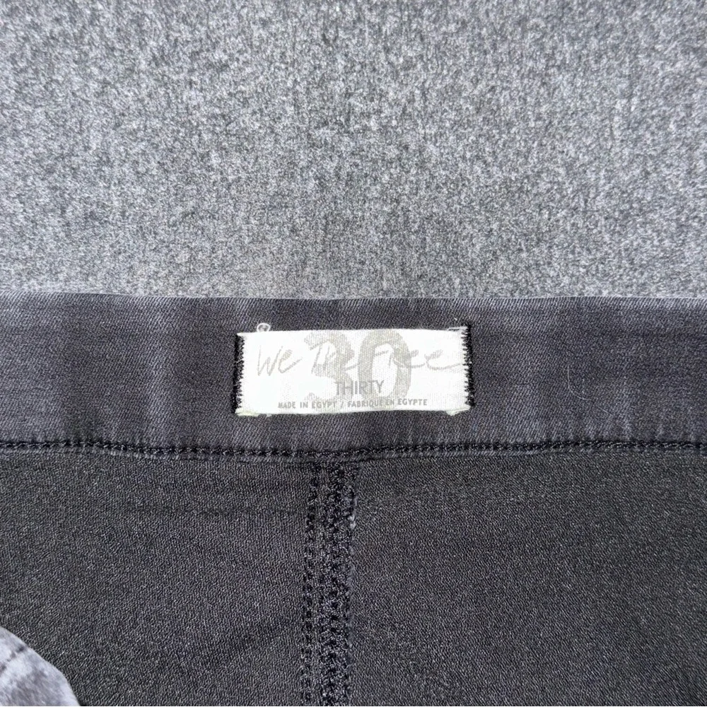 Free People details 	•	brand